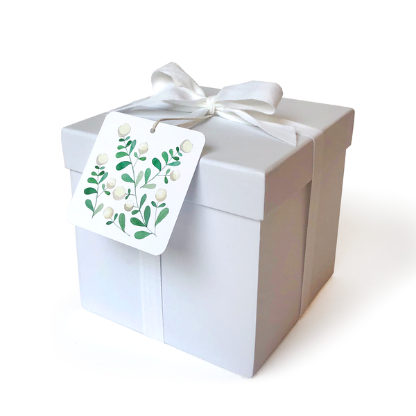 gift tags white berries wedding botanical white green